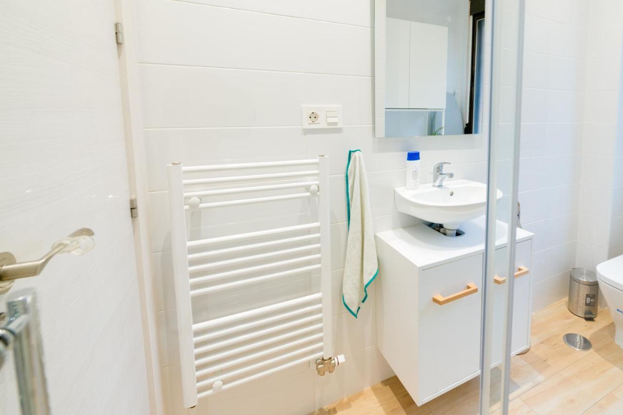 Trendyhomes Granada - Moderno Apartamento A 15 Minutos Del Centro エクステリア 写真
